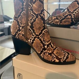 Snakeskin Pattern Ankle Boots